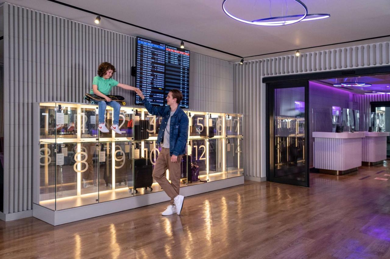 Yotel Airport, Entrance 2* Стамбул