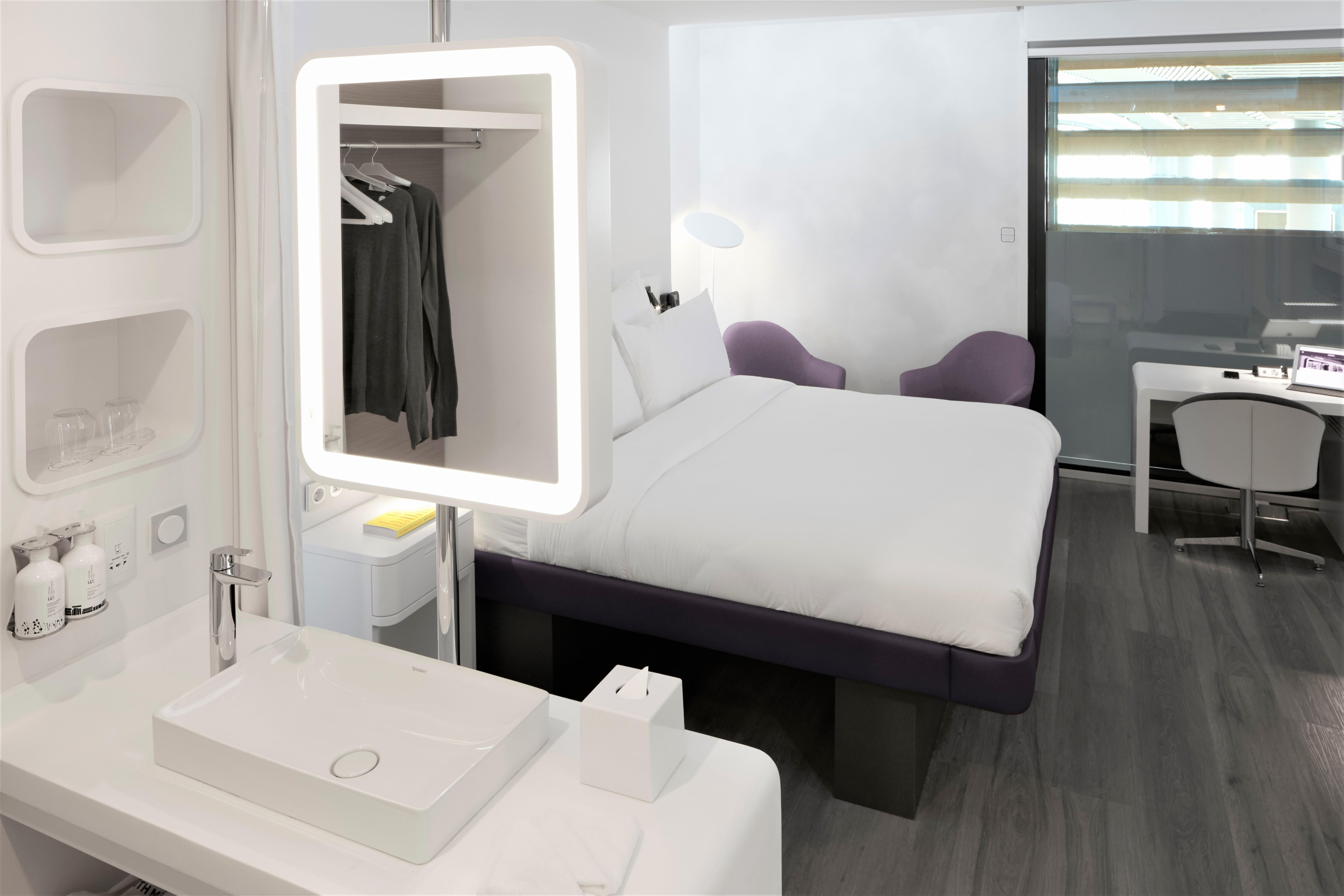 Yotel Airport, Entrance Отель Стамбул