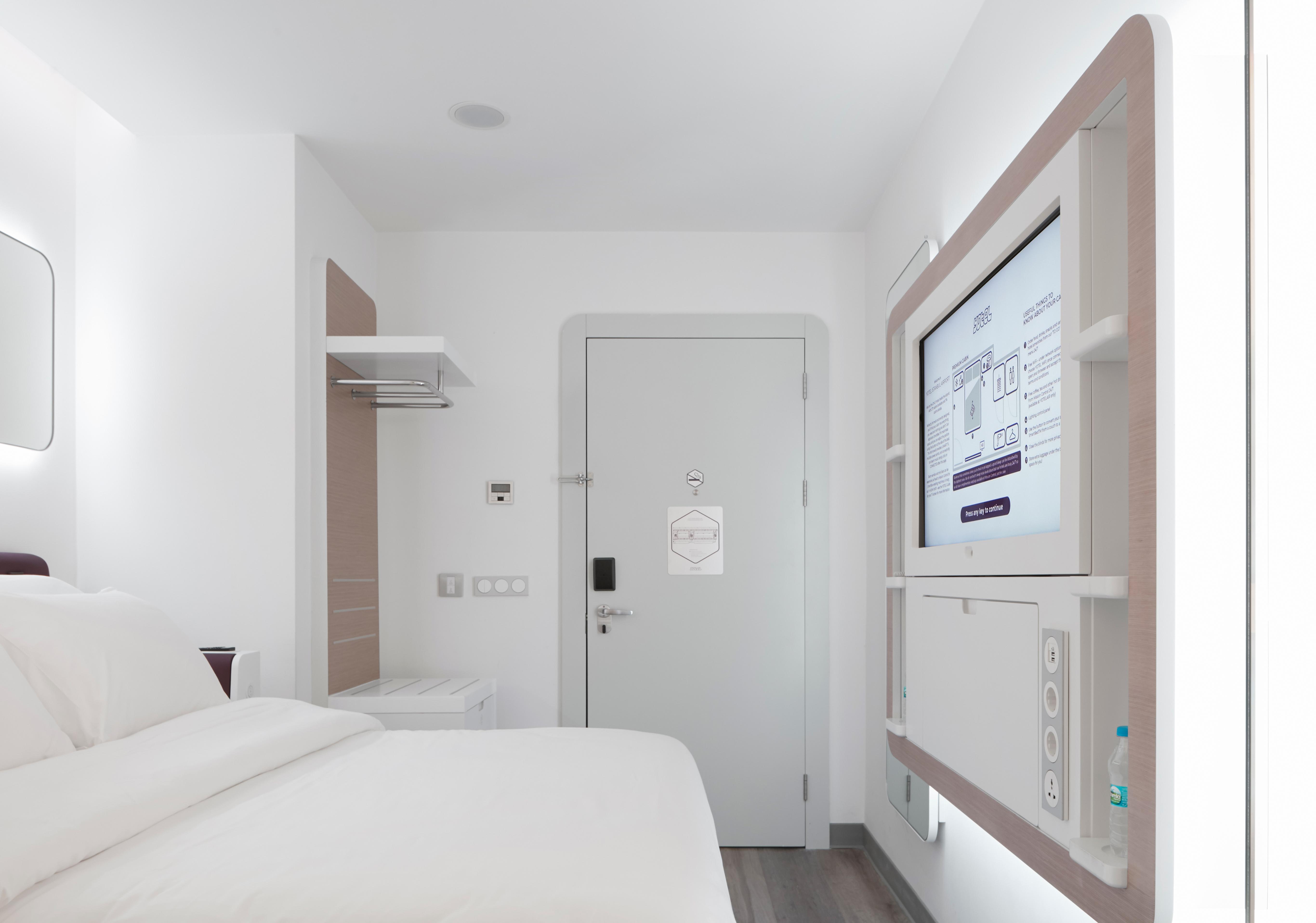 Yotel Airport, Entrance Стамбул